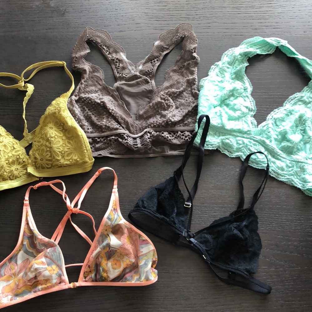 Bralette bundle- VS and UO, sz s